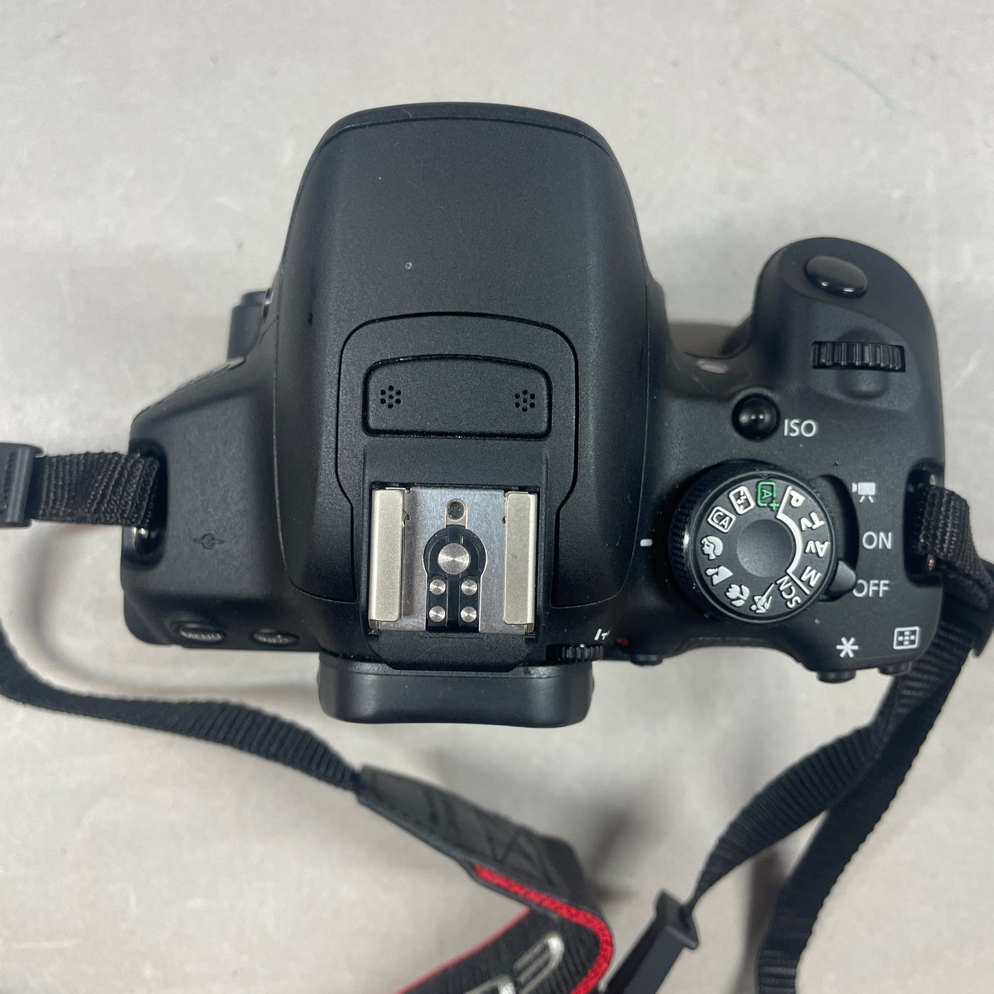 Canon EOS Rebel T5i 18.0MP Digital SLR DSLR Camera