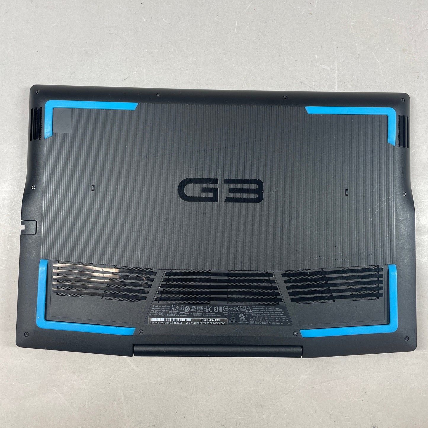 Dell G3 15 13 7390 2-IN-1 i5--10300H 8GB RAM 256GB GeForce GTX 1650 Ti