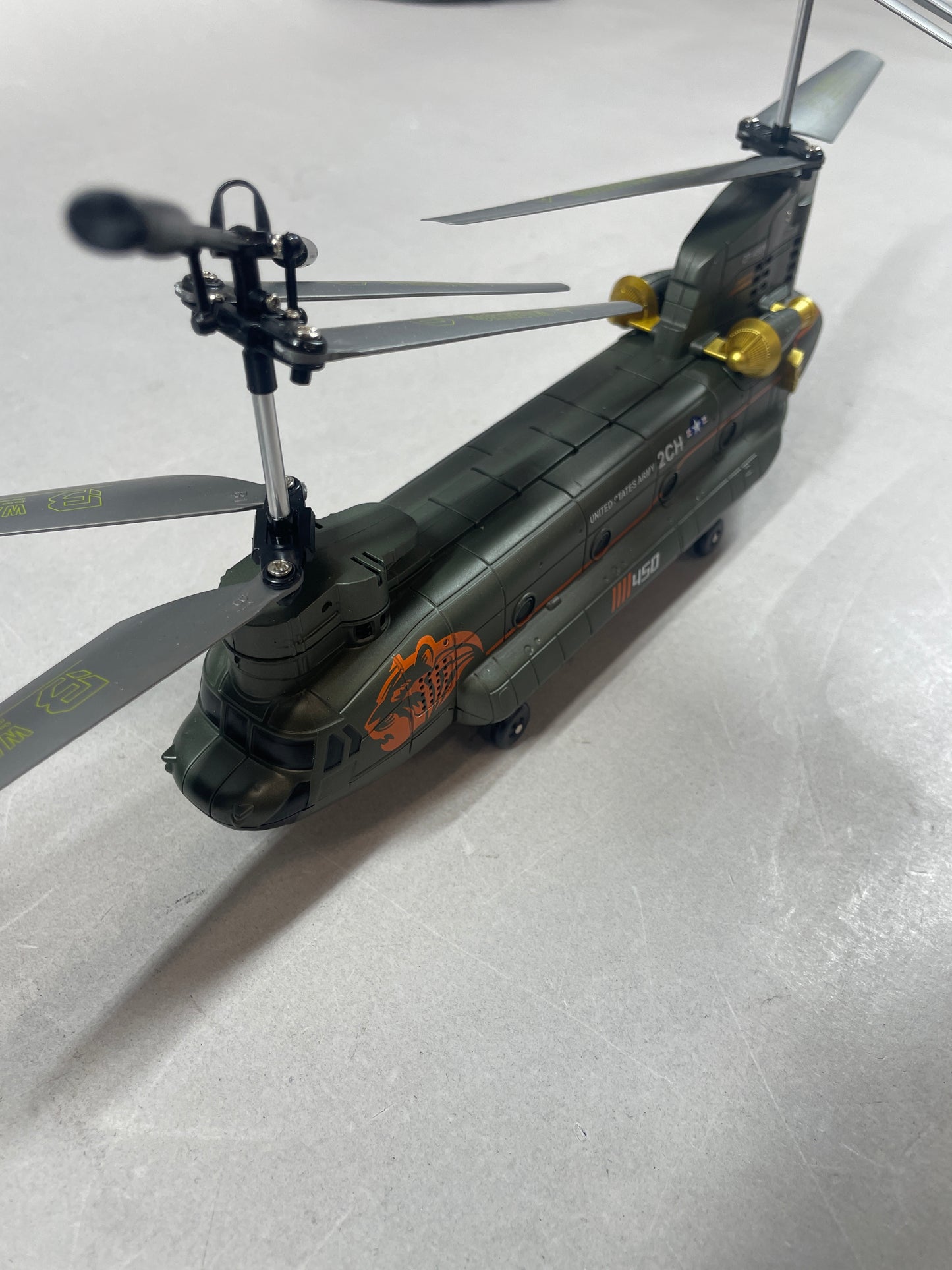 Chinook XK5 Model Drone