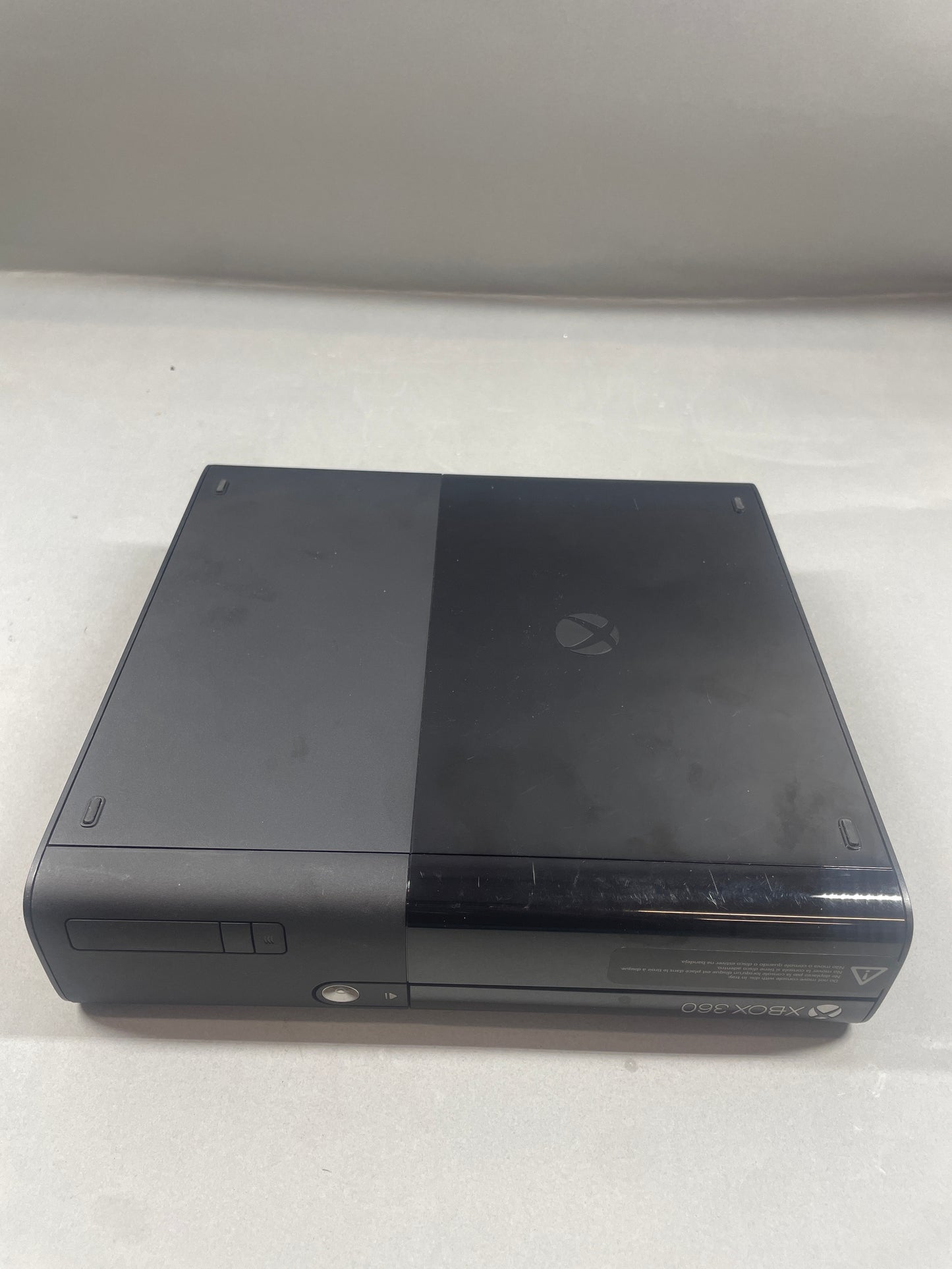 Microsoft Xbox 360 E Game Bundle