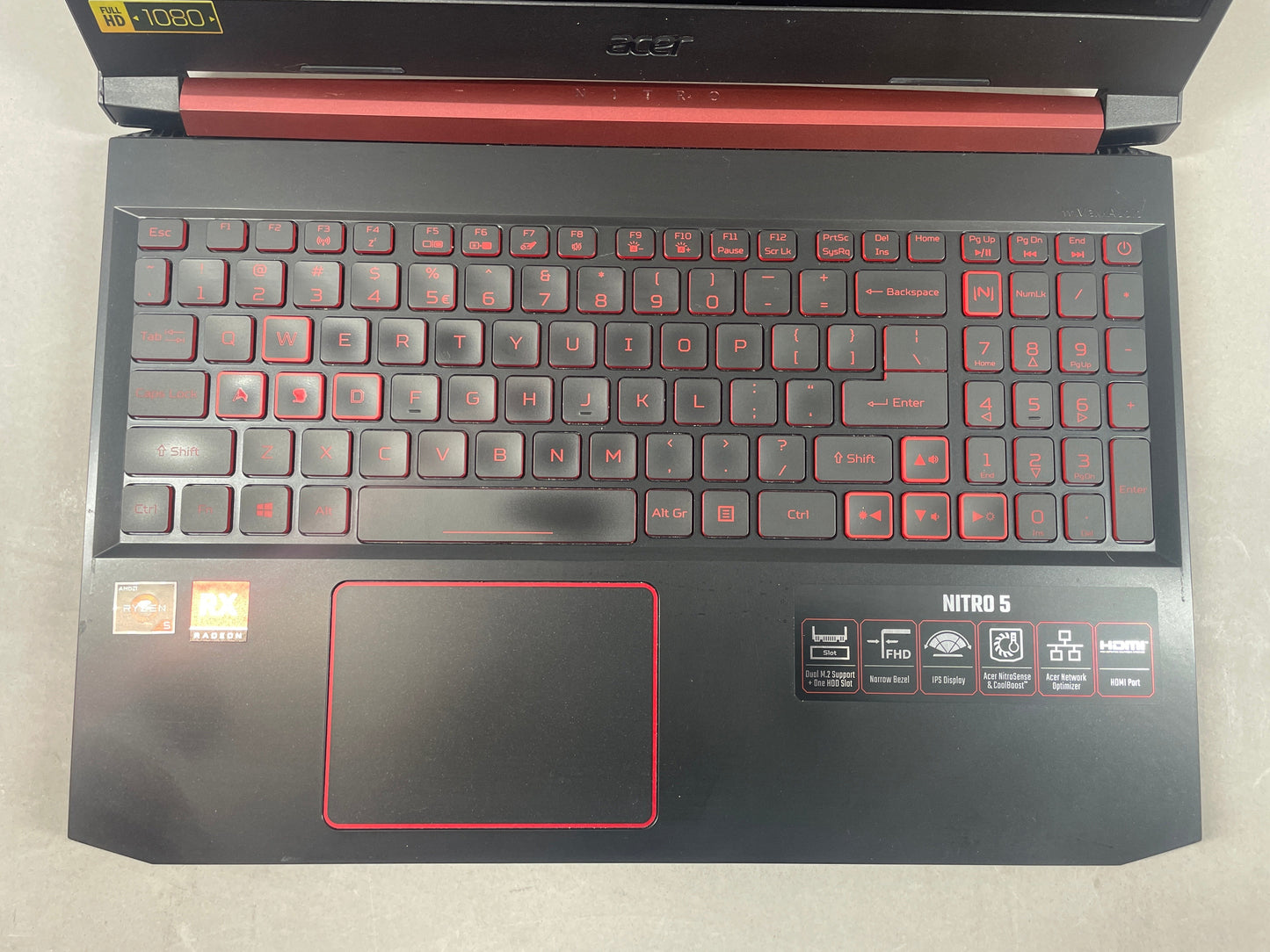 Acer Nitro 5 15.6" Ryzen 5 3550H 2.5GHz 8GB RAM 256GB SSD Radeon RX 560X Series