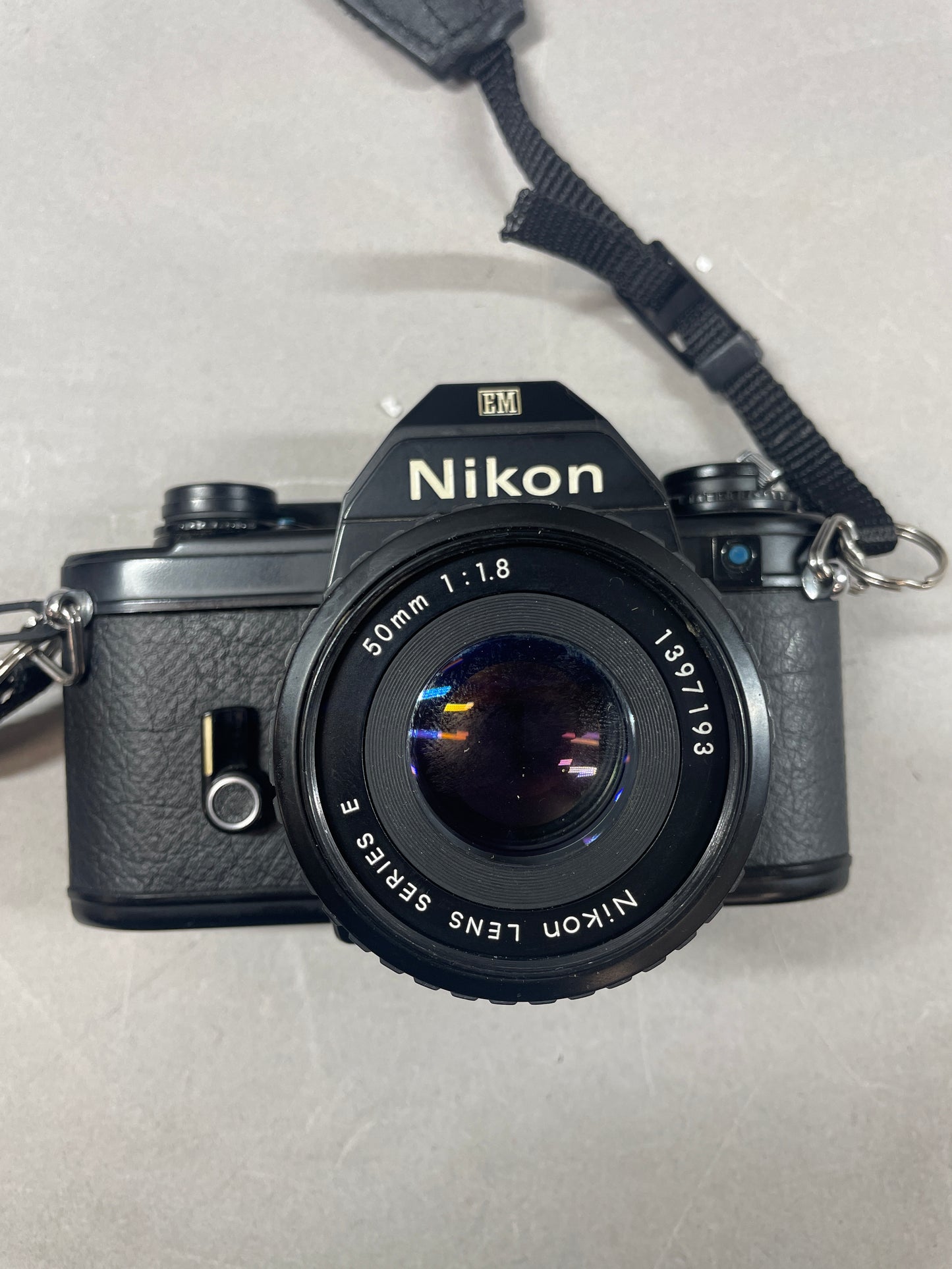 Nikon EM
