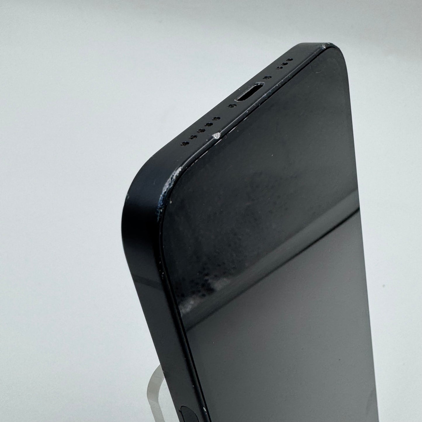 Factory Unlocked Apple iPhone 12 64GB Black MGH63LL/A