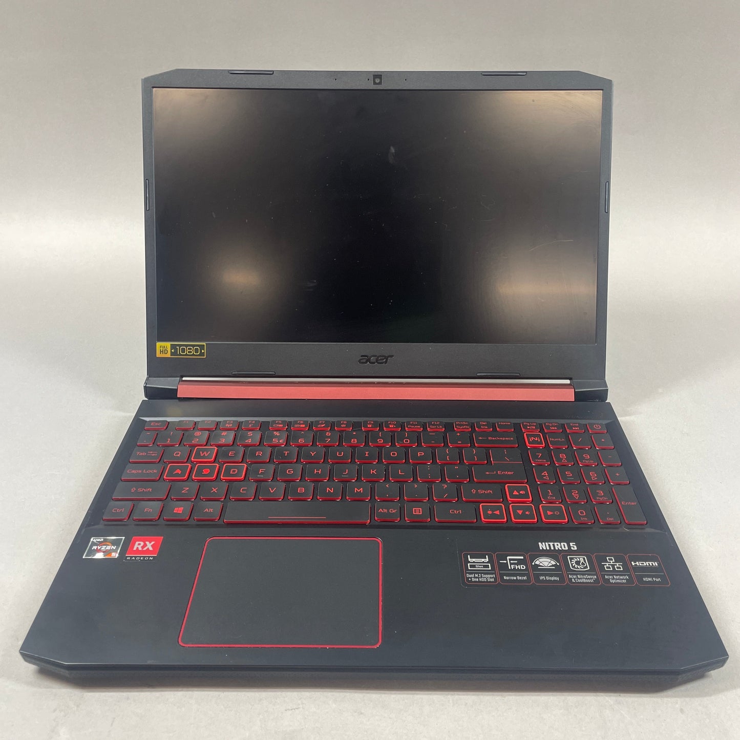 Acer Nitro 5 15.6" Ryzen 5 3550H 2.5GHz 8GB RAM 256GB SSD Radeon RX 560X Series