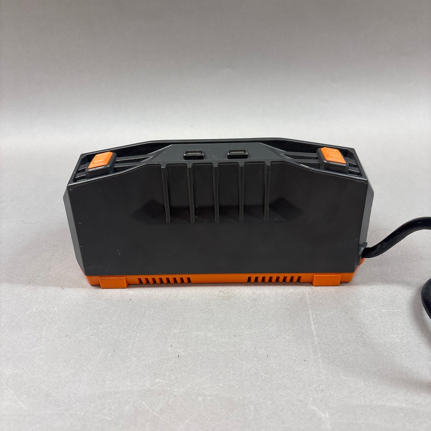Ridgid 18V Dual Port Dual Chemistry Sequential Charger with Dual USB