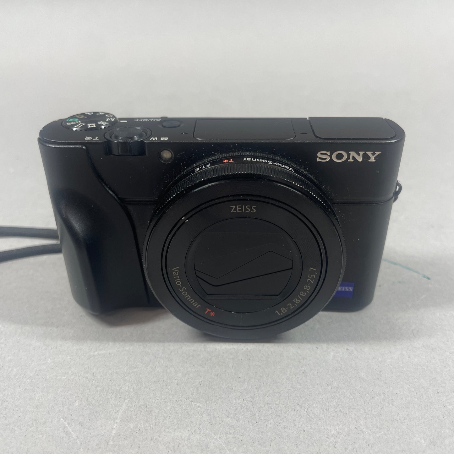 Sony DSC-RX100 20.1MP Compact Digital Camera