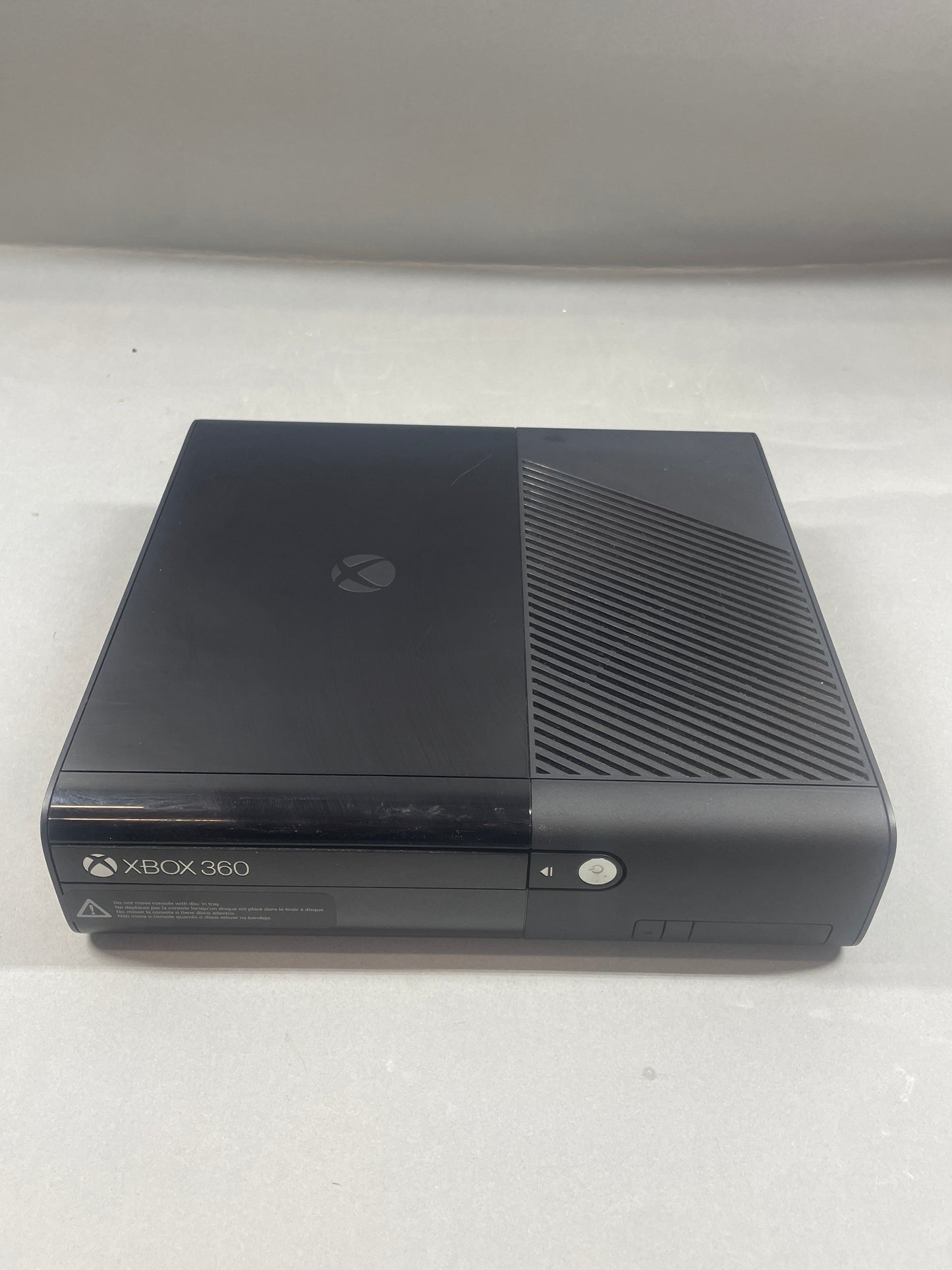 Microsoft Xbox 360 E Game Bundle
