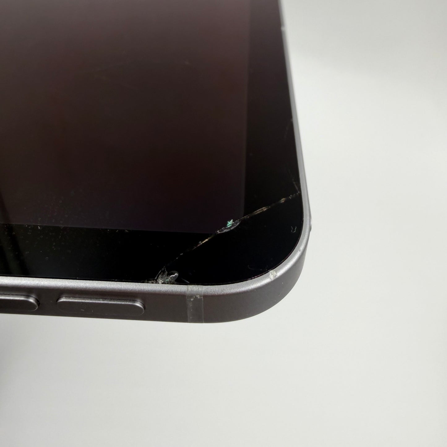 Unlocked Apple iPad Pro 12.9" 6th Gen 128GB Space Gray MP5X3LL/A