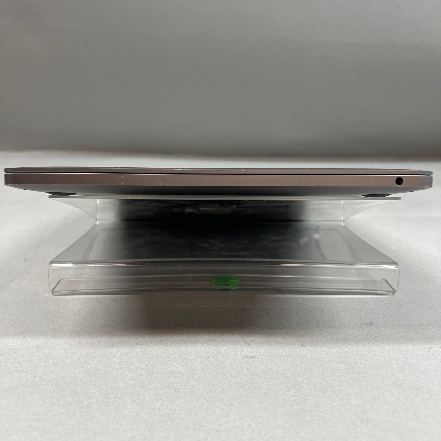 2019 Apple MacBook Air 13.3" i5 1.4GHz 8GB RAM 128GB SSD Silver A2159