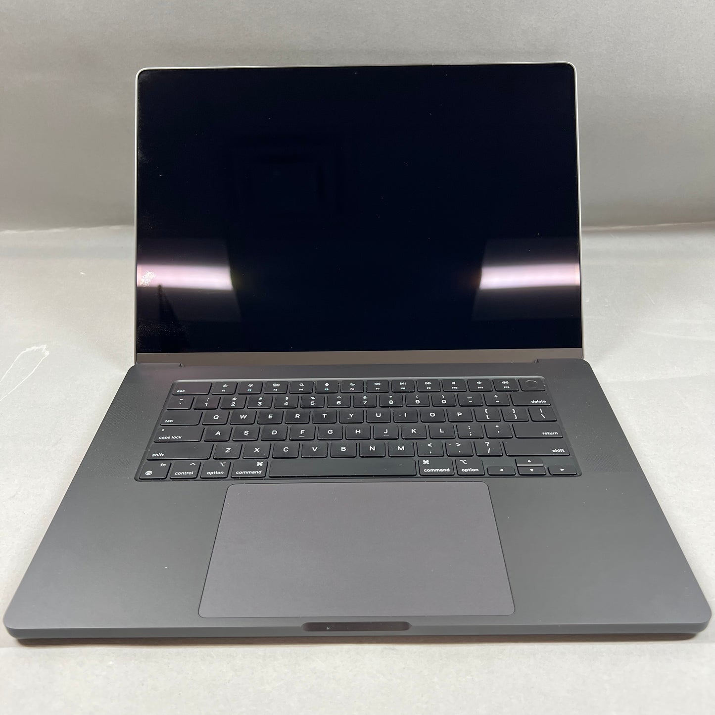 2023 Apple MacBook Pro 16" M3 Pro 18C GPU 4.0GHz 36GB RAM 512GB SSD A2991