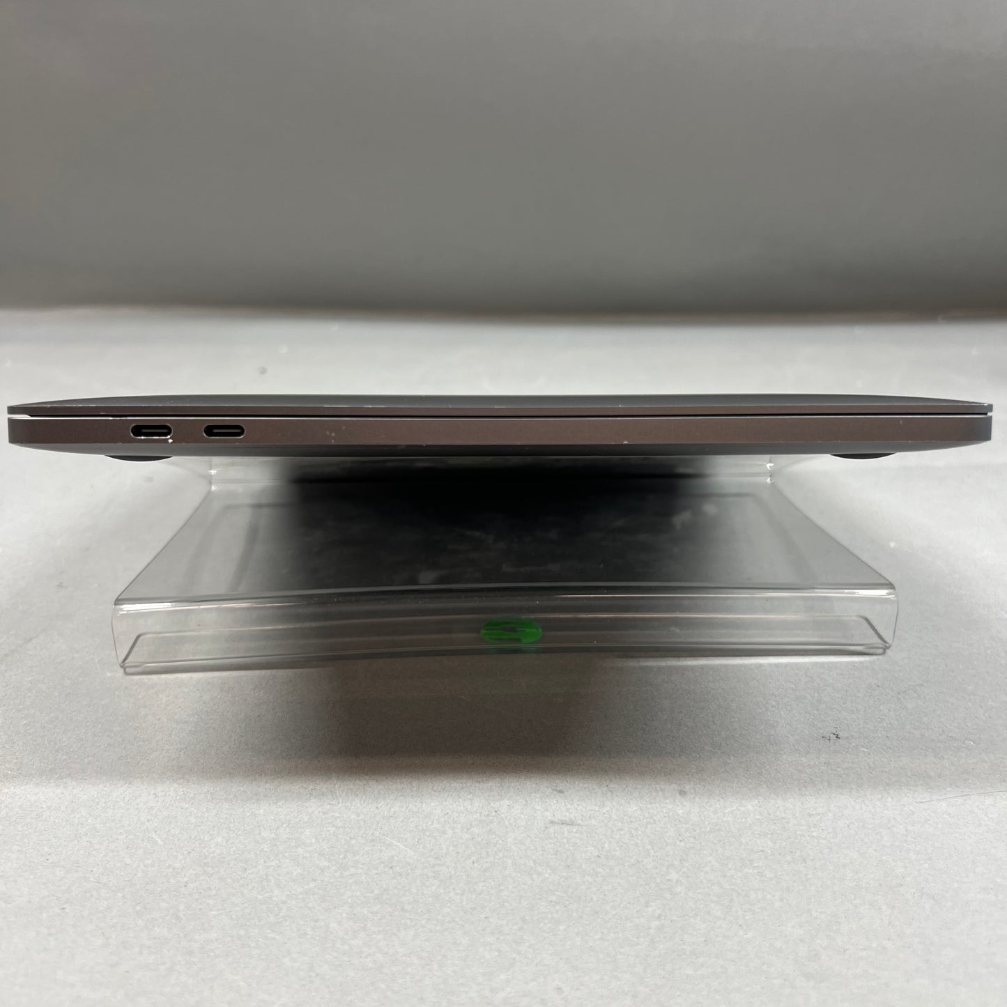 2019 Apple MacBook Air 13.3" i5 1.4GHz 8GB RAM 128GB SSD Silver A2159