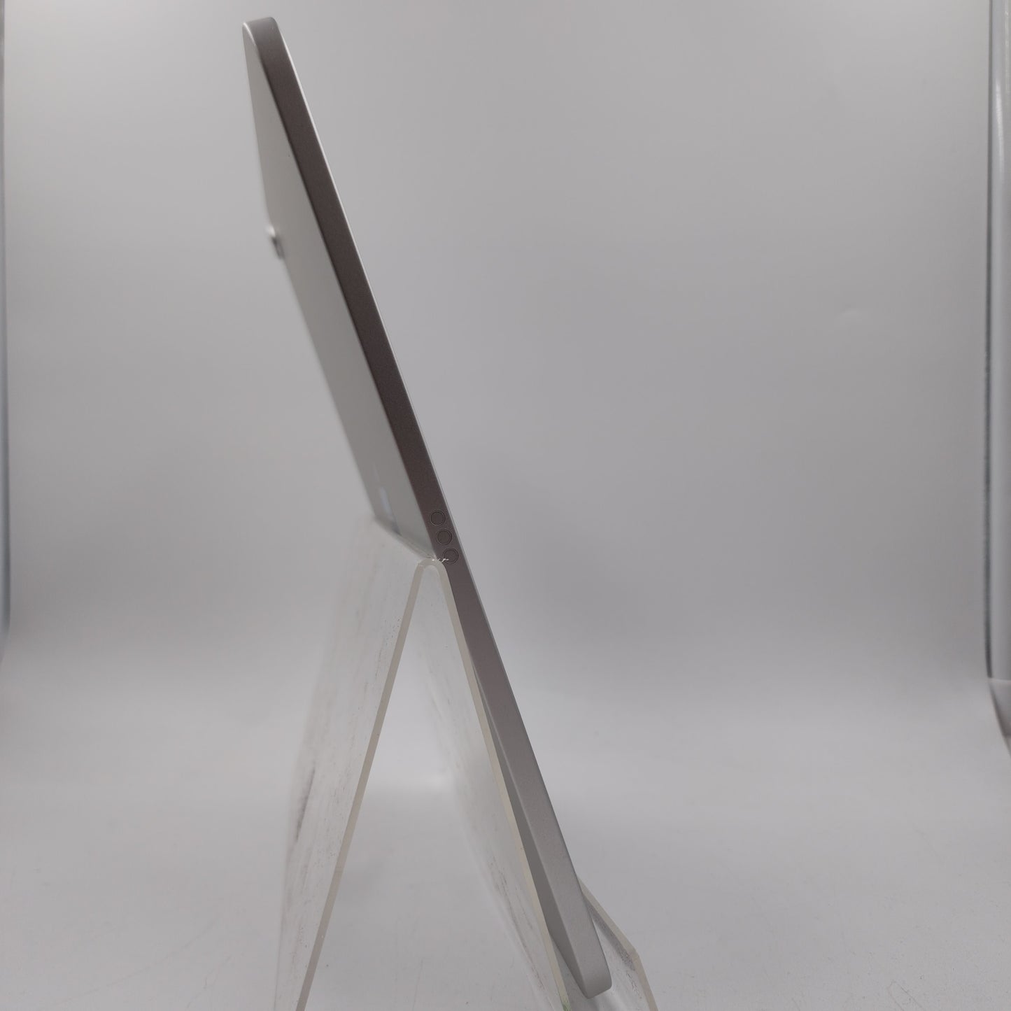 WiFi Only Apple iPad 11" (A16) 128GB Silver MD3Y4LL/A