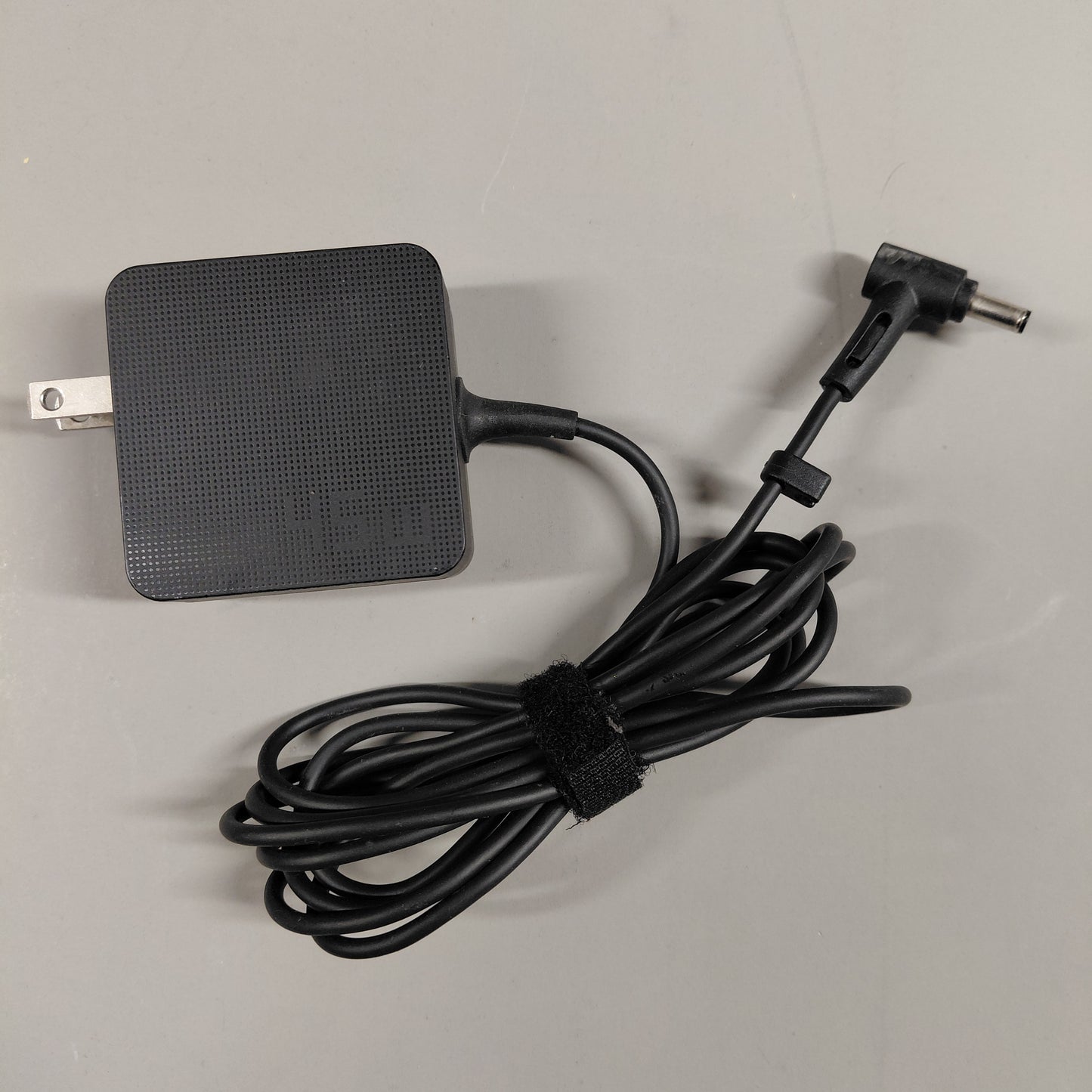 Asus Vivobook 16 F1605Z 16" i7-1255U 1.7GHz 40GB RAM 1TB SSD