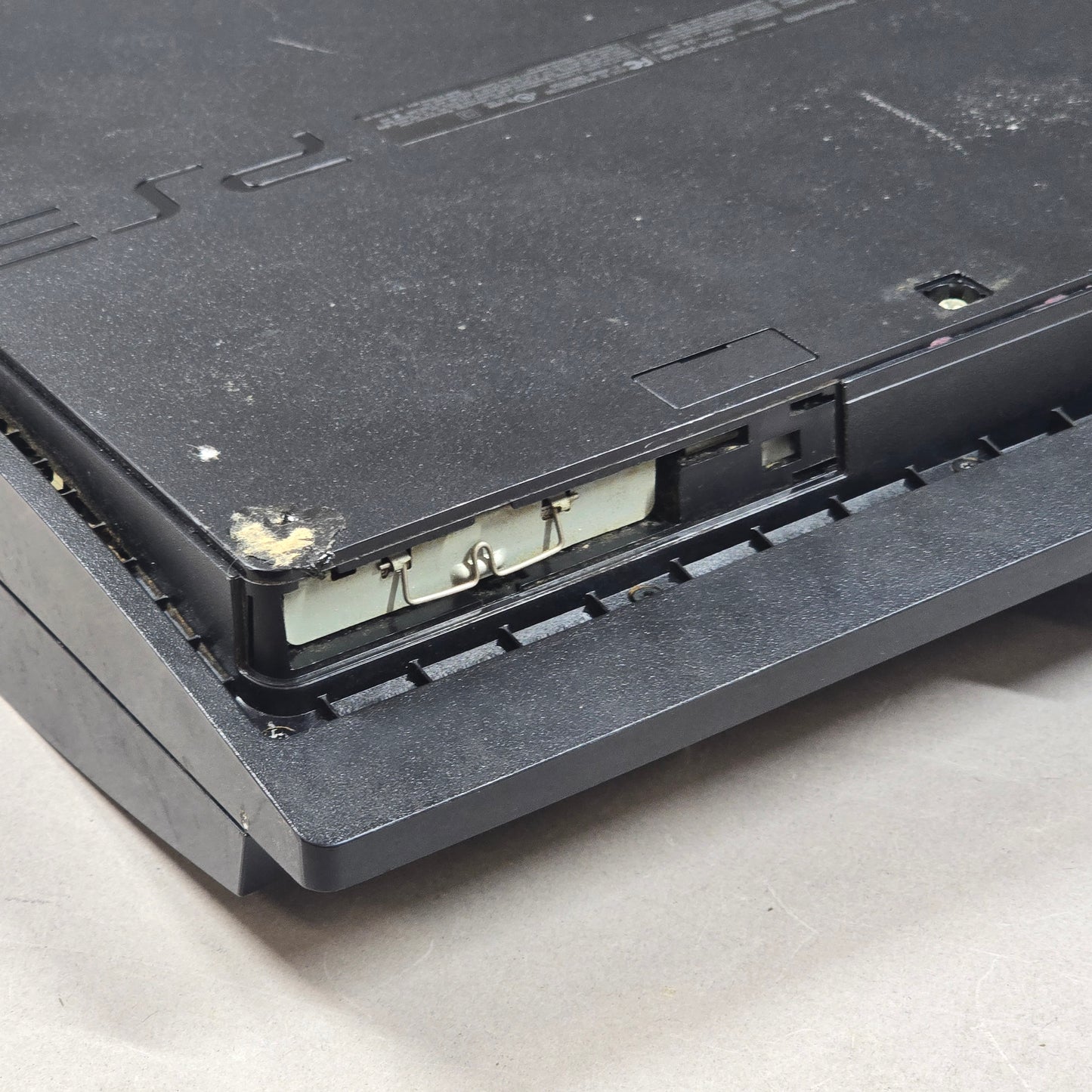 Broken Sony PlayStation 3 Slim PS3 320GB Console Gaming System Poor Condition