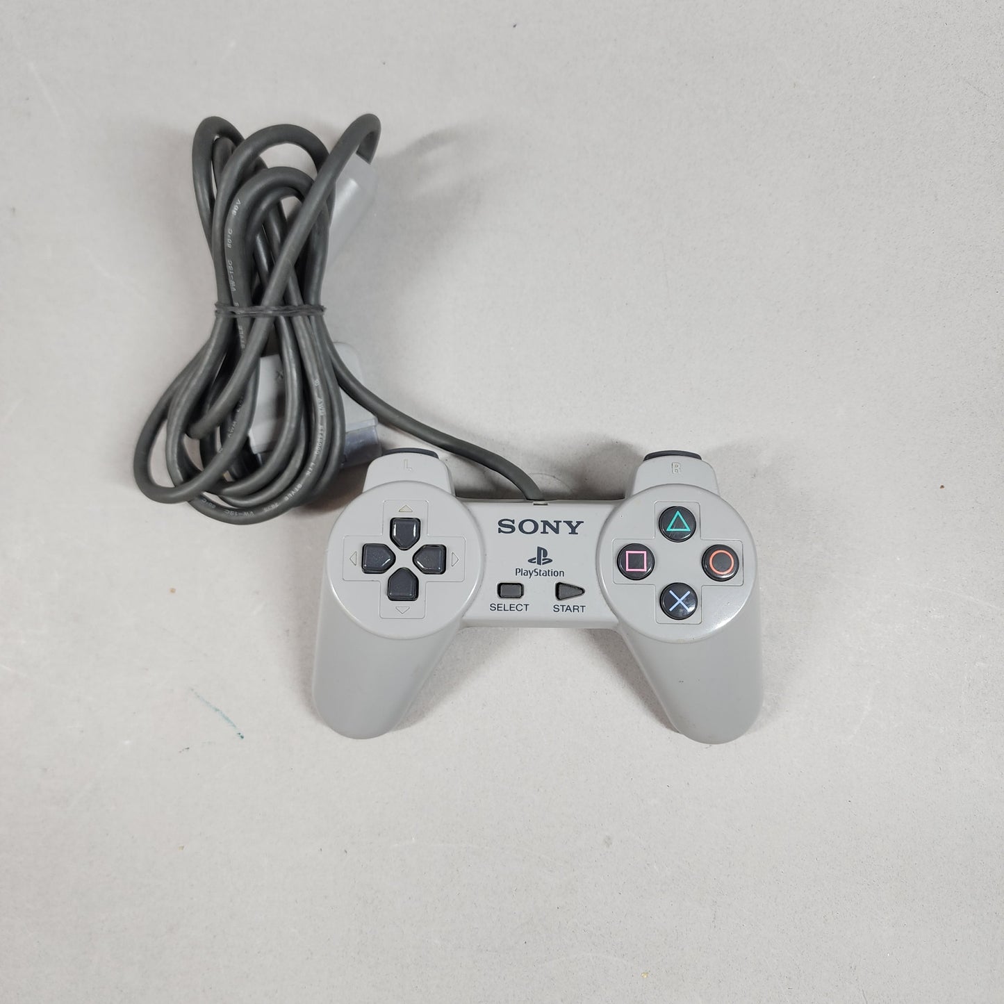 Sony PlayStation 1 PS1 Grey SCPH-5501 Two Controllers and 4 Games Bundle