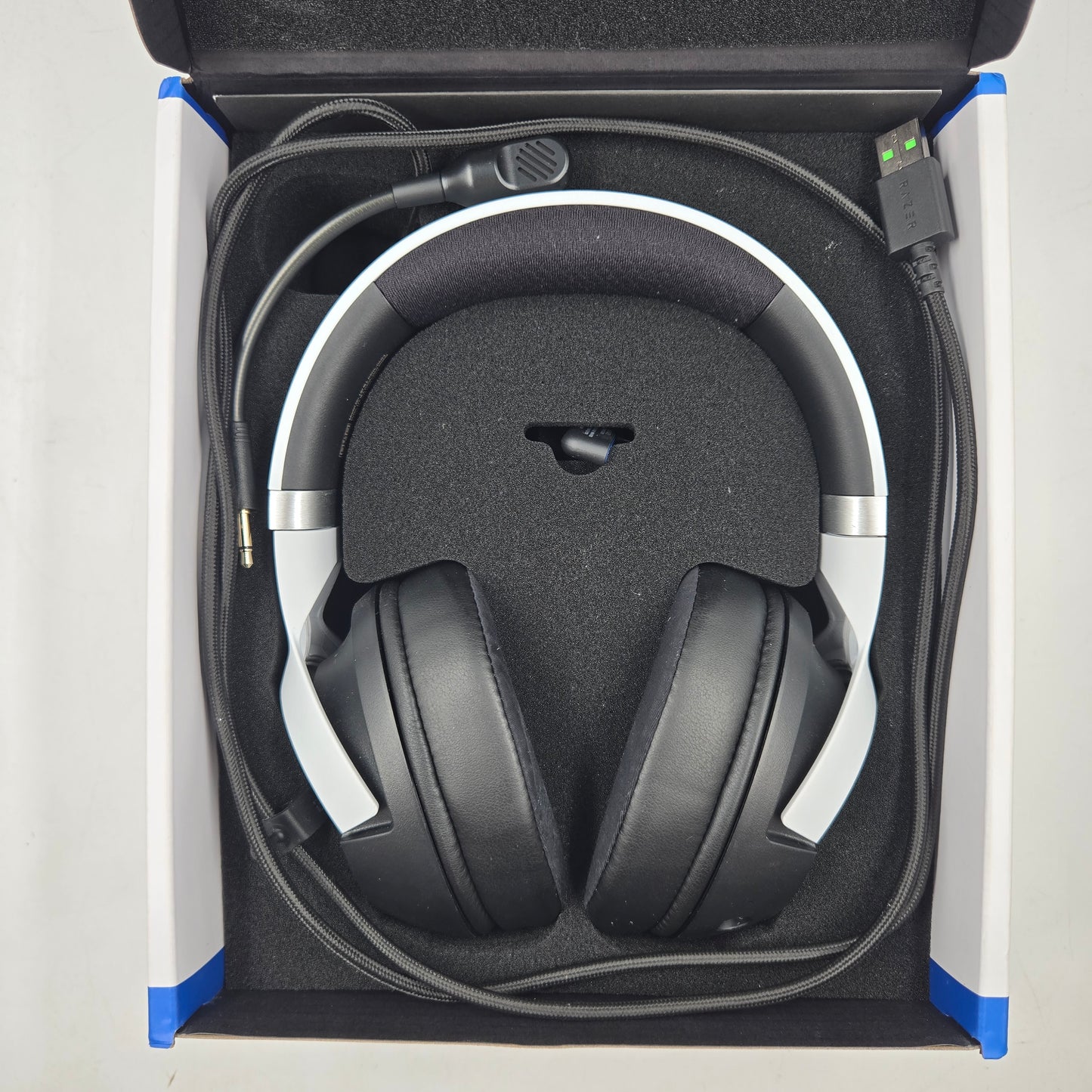 Razer Kaira Pro Hyperspeed Gaming Headset White