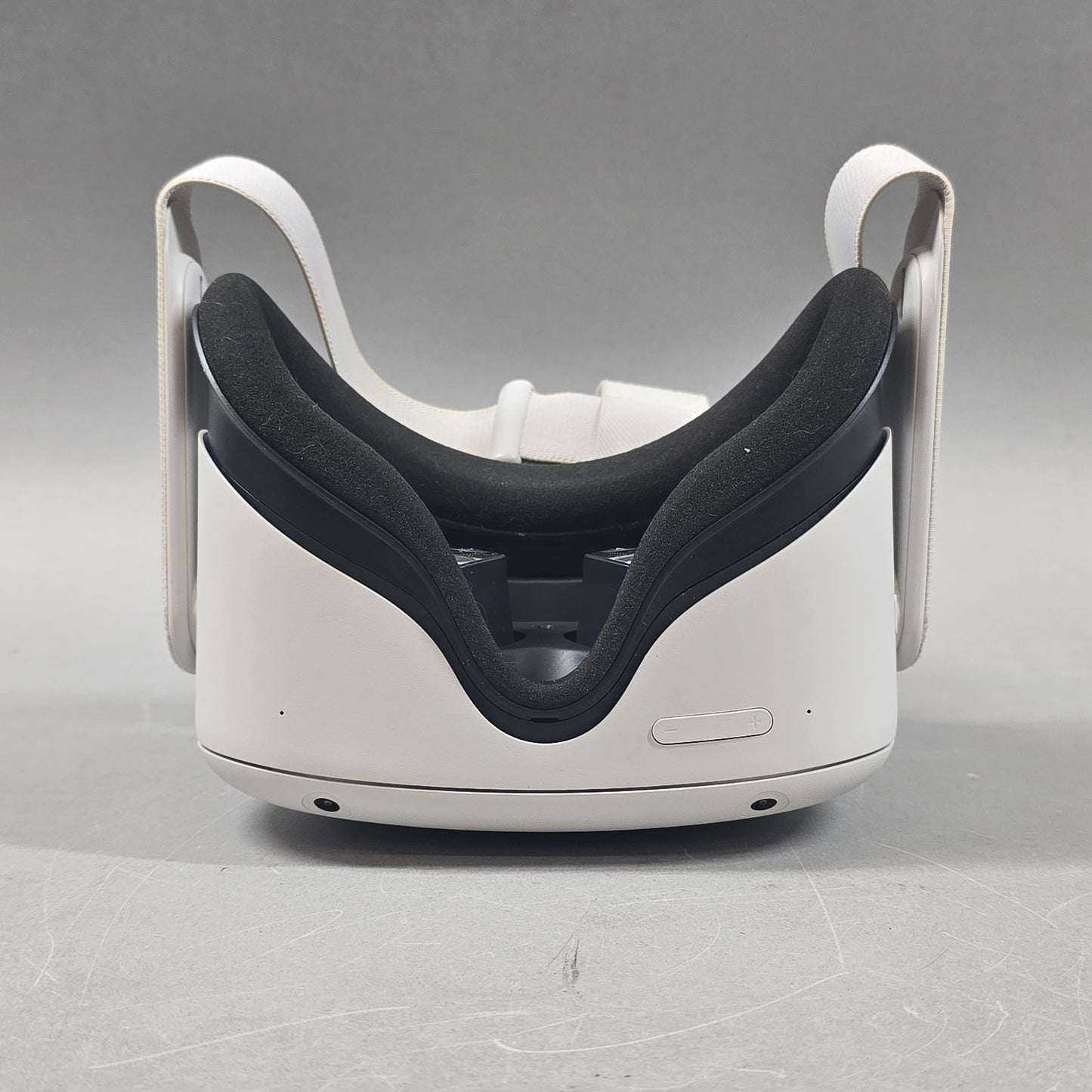 Meta Quest 2 128GB Standalone All-in-One VR Headset KW49CM