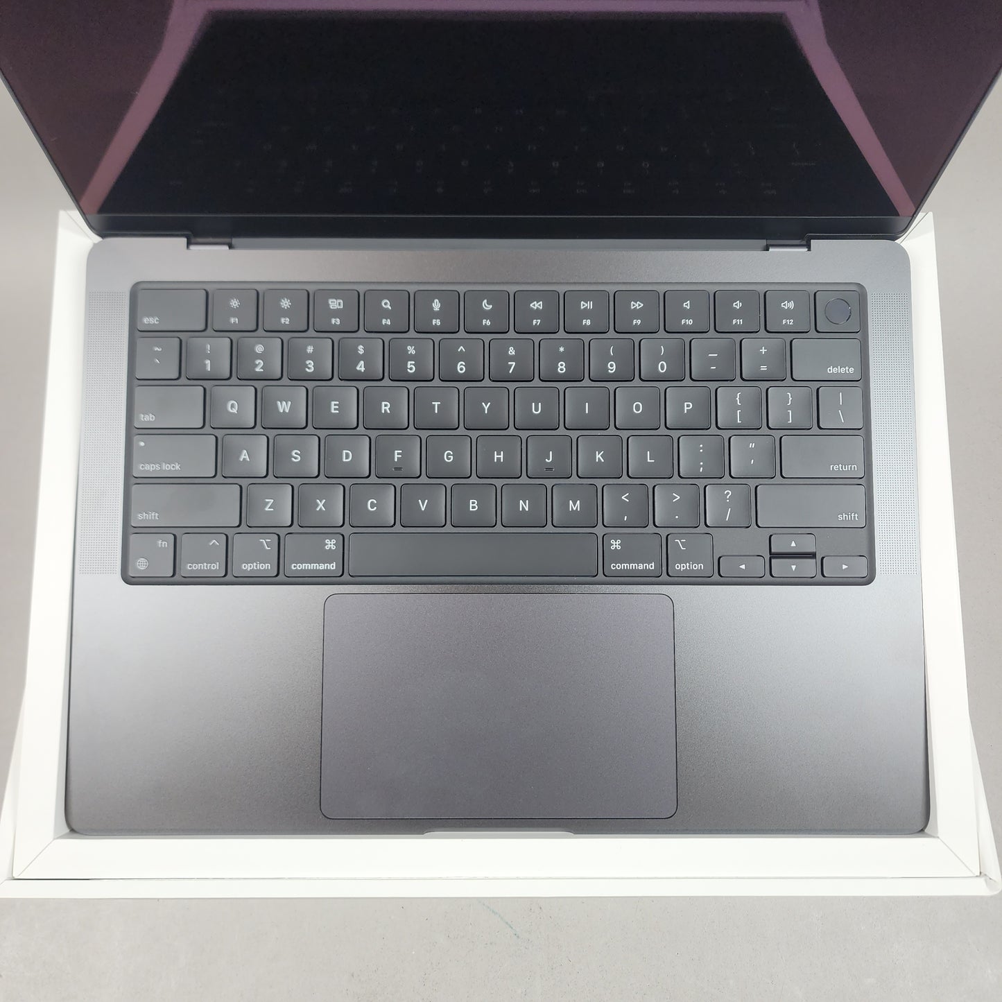 2024 Apple MacBook Pro 14" M4 Pro 20C GPU 4.5GHz 24GB RAM 1TB SSD A3401