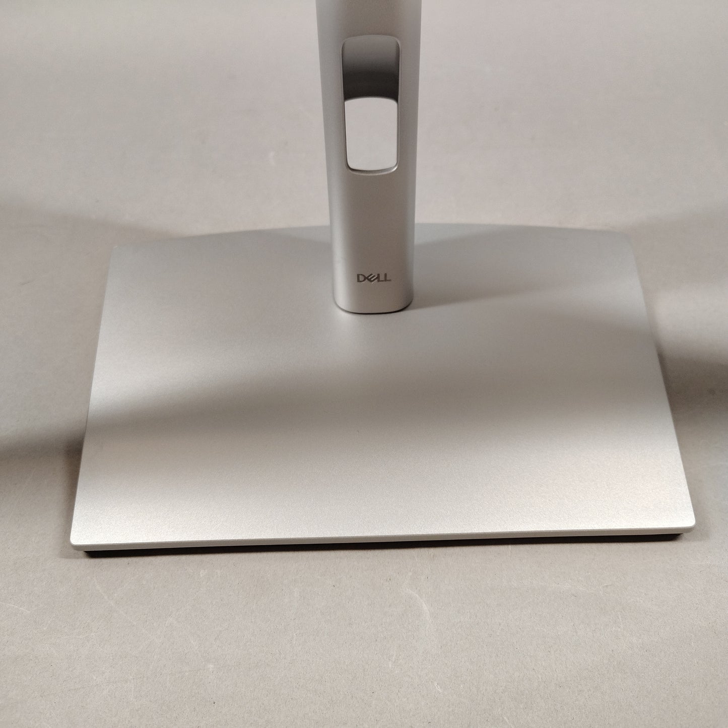 Dell 27" 0KGNK0 4K UHD IPS 60Hz Business Monitor