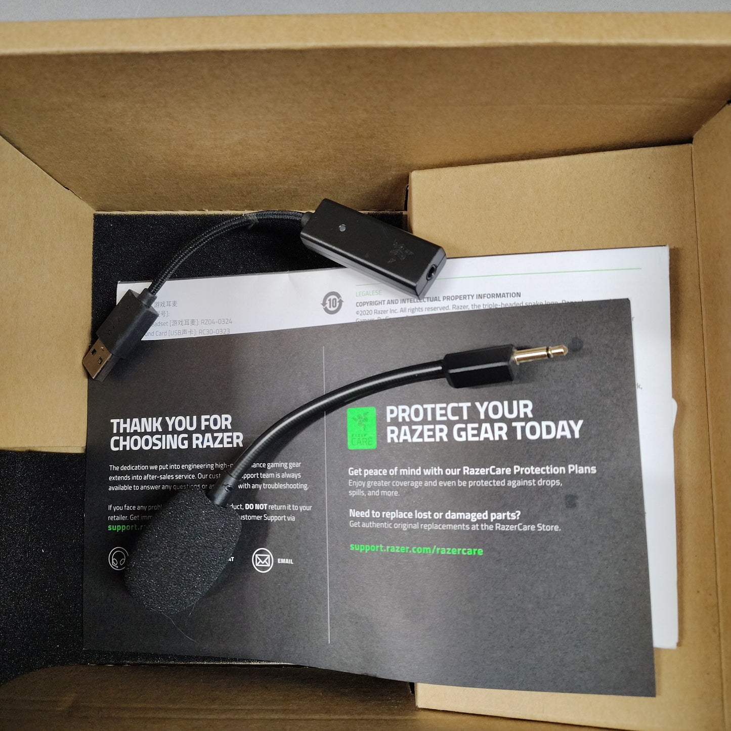 Razer Blackshark Noise-Cancelling Gaming Headset Black/Green HN2044D13319338