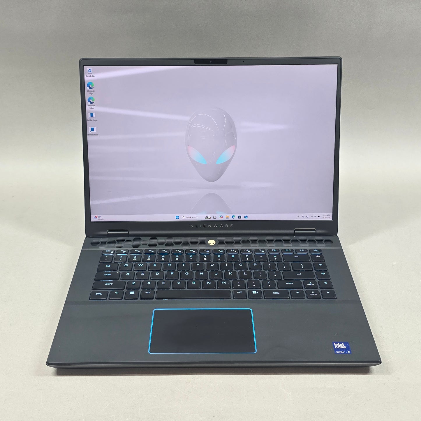 Alienware M16 R2 P130F 16" Intel Ultra 9 3.7GHz 32GB RAM 1TB SSD GeForce RTX 4070