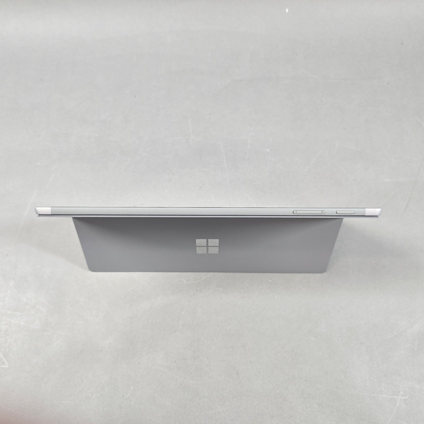 Microsoft Surface Pro 7 1866 12.3" i5-1035G4 1.1GHz 8GB RAM 128GB SSD