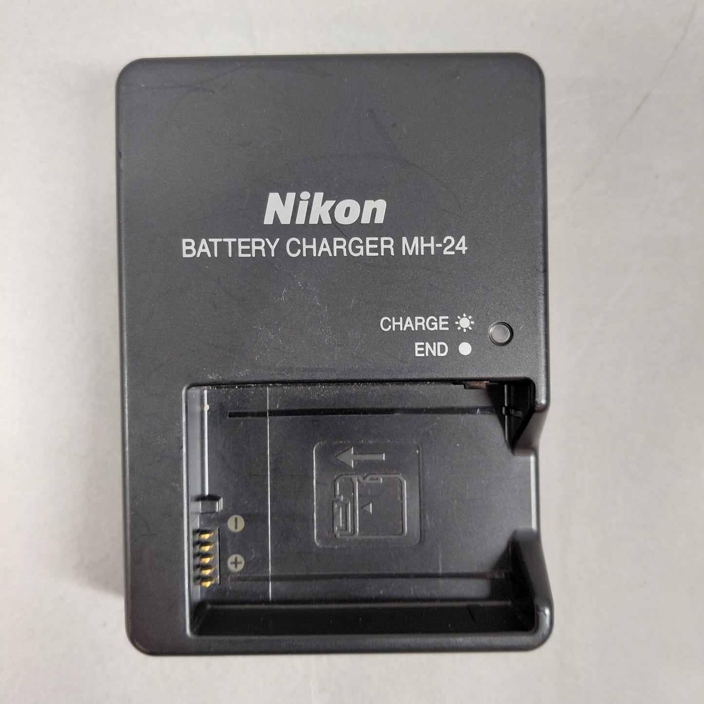 Nikon D5600 24.1MP Digital SLR DSLR Camera