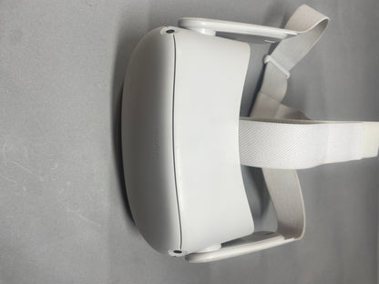 Oculus Quest 2 128GB Virtual Reality Headset KW49CM