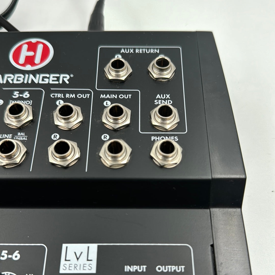Harbinger L802 Channel Mixer
