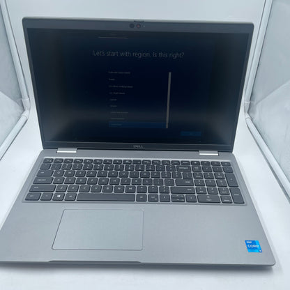 Dell Latitude 5520 16" i5-1135G7 2.4GHz 8GB RAM 320GB Intel HD Graphics Family