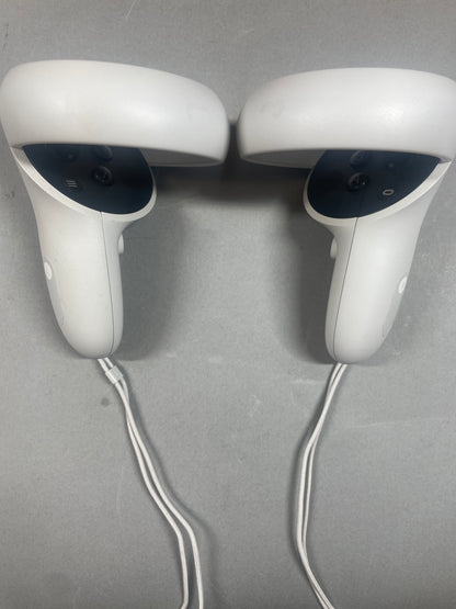 Oculus Quest 2 128GB Virtual Reality Headset KW49CM