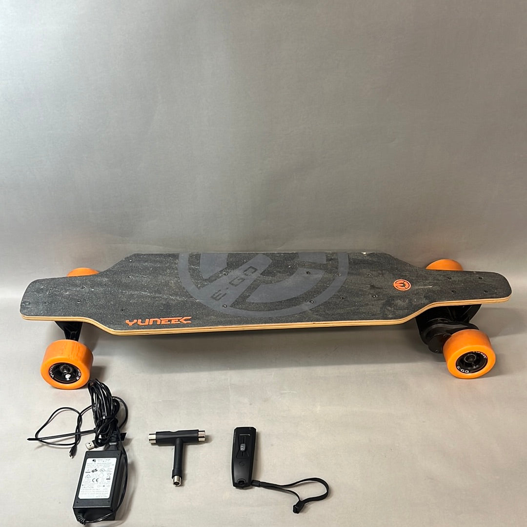 Yuneec E-go Electric Longboard Skateboard Remote And Charger