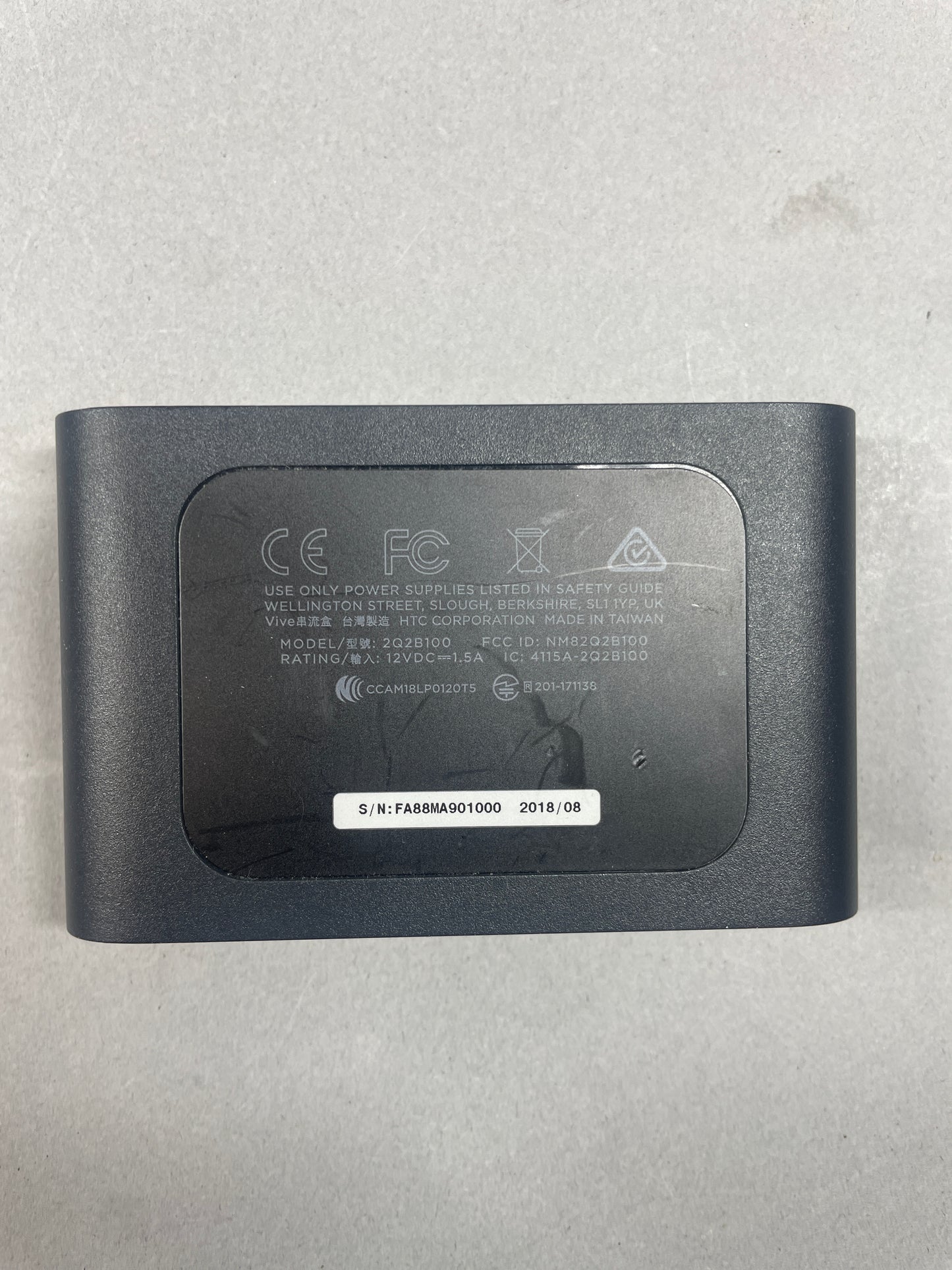 HTC Vive Pro Full Kit PC VR Headset 1111