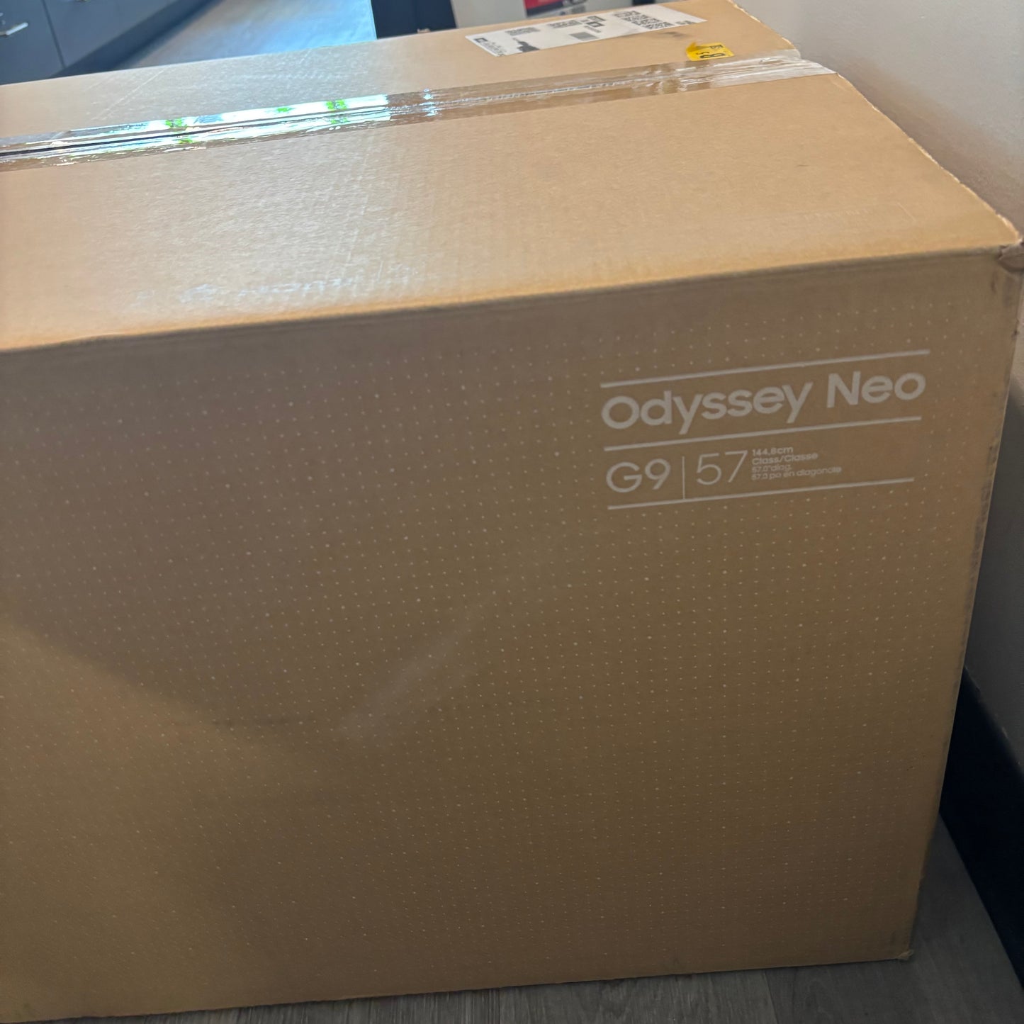 New Samsung 57" 5TMCQYTK 4K UHD LCD Curved Monitor