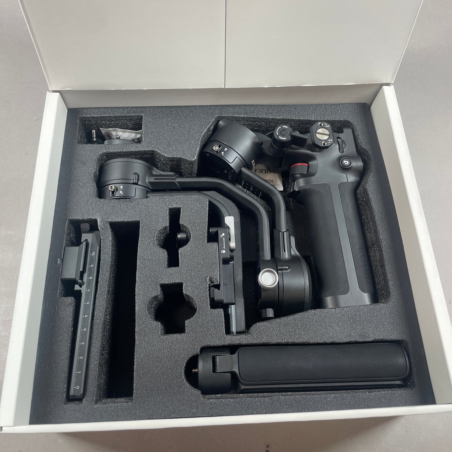 DJI RSC 2 Camera Gimbal SC2CP1