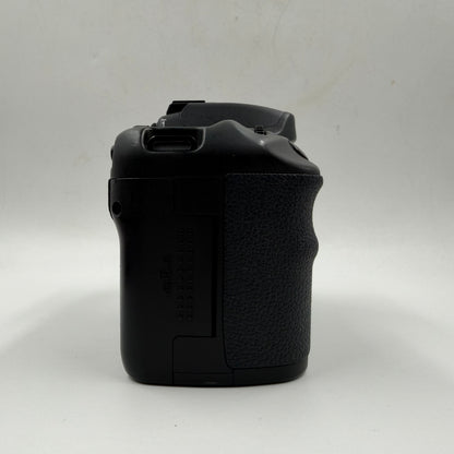 Canon EOS 10D 6.3 Digital Point-And-Shoot Camera