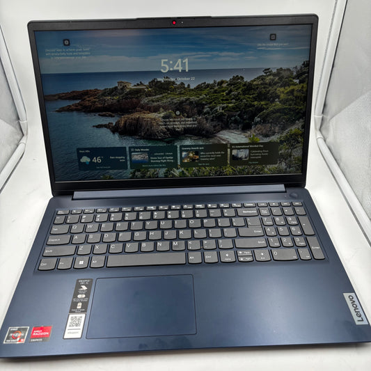 Lenovo IdeaPad 1 11" Ryzen 5 7520U 1.0GHz 16GB RAM 250GB amd radeon.