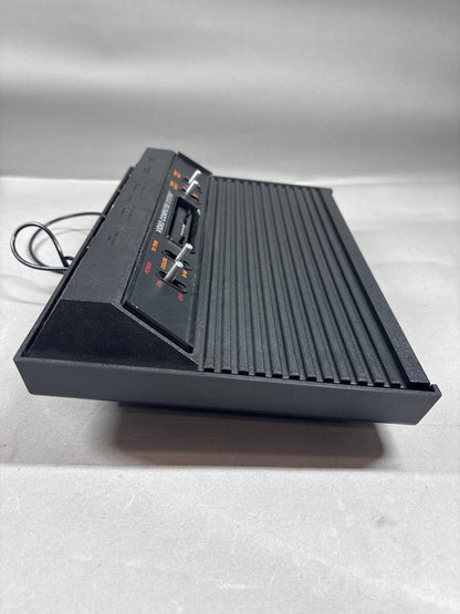 Atari 2600 Gaming Console XR22