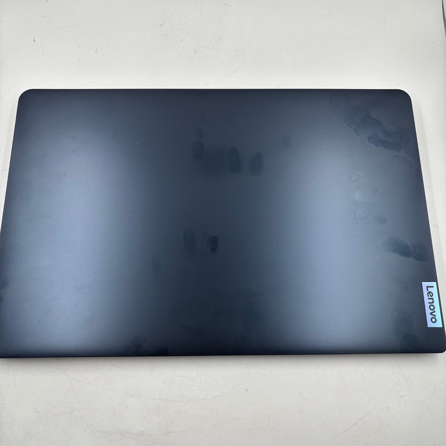 Lenovo IdeaPad 1 11" Ryzen 5 7520U 1.0GHz 16GB RAM 250GB amd radeon.