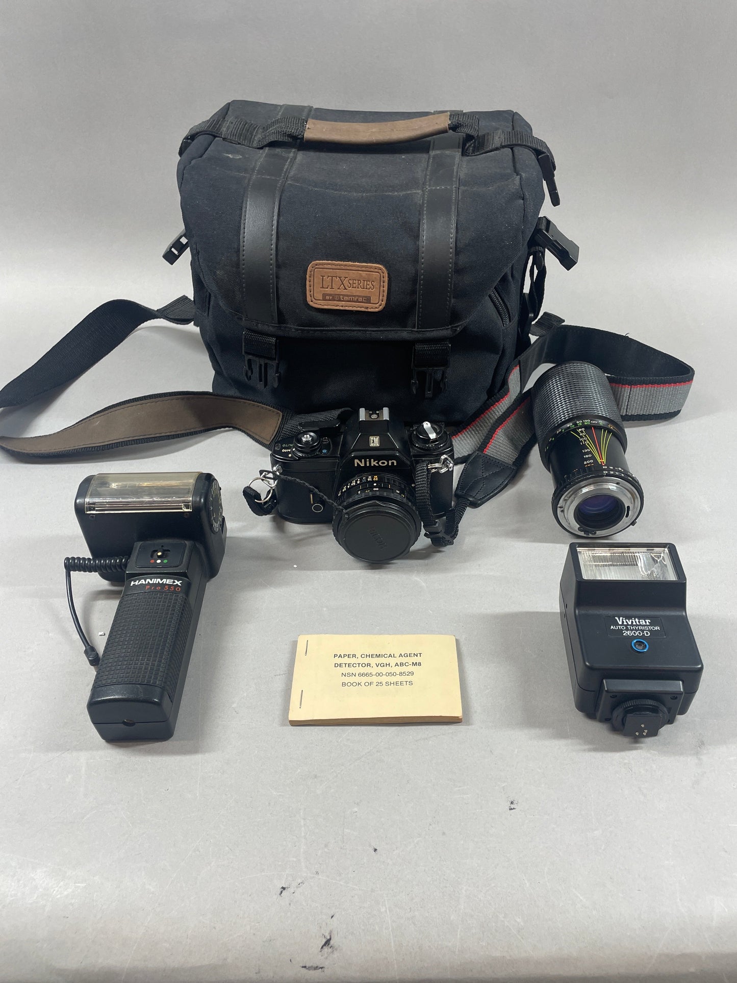 Nikon EM