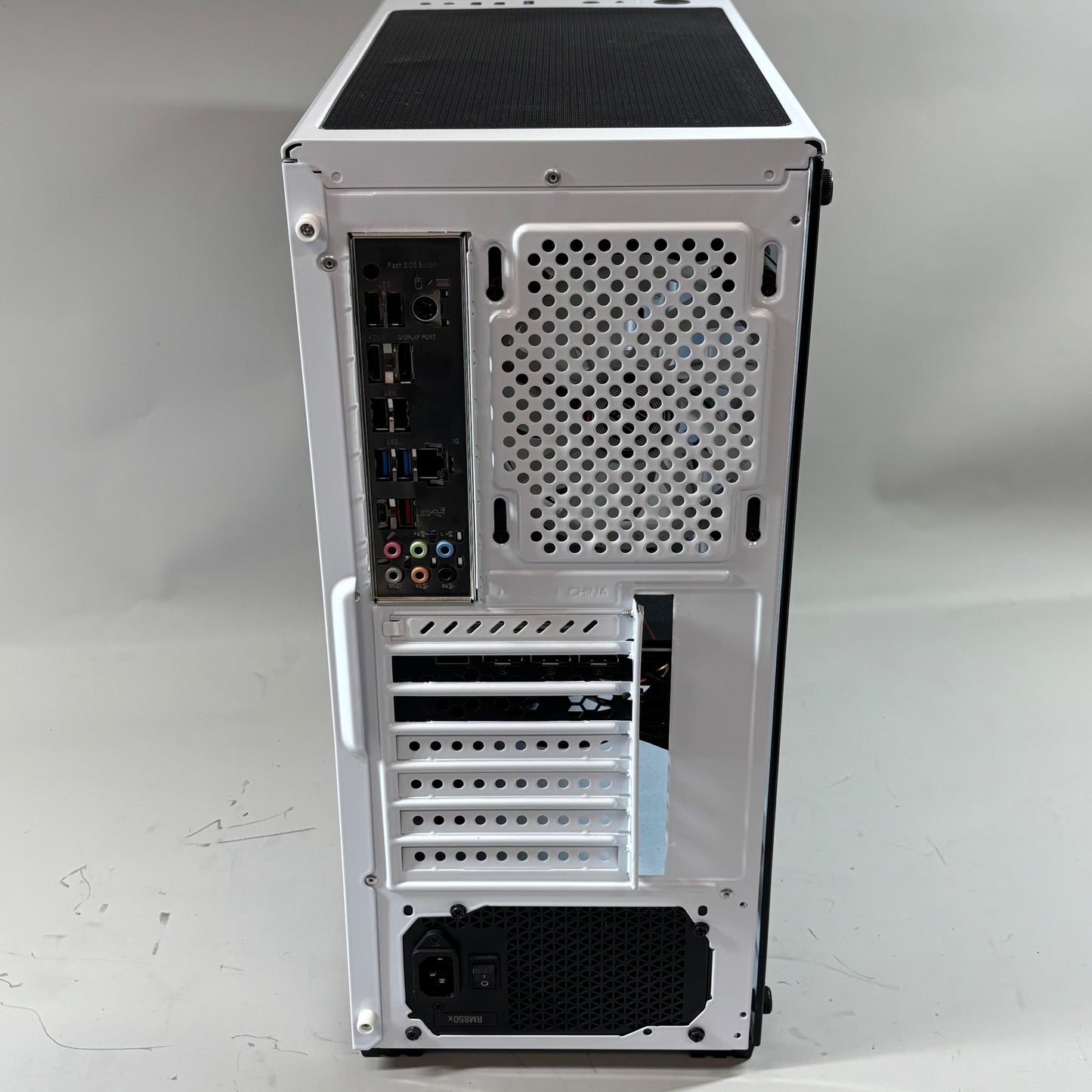 NZXT Custom PC Ryzen 7 3700X 3.60GHz 32GB RAM 1.5TB SSD EVGA GeForce RTX 3070 Ti