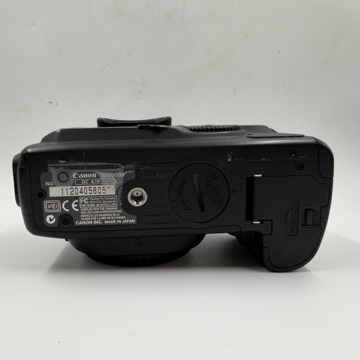 Canon EOS 10D 6.3 Digital Point-And-Shoot Camera