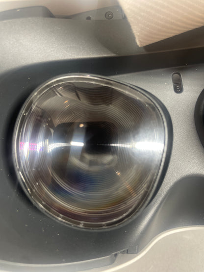 Oculus Quest 2 128GB Virtual Reality Headset KW49CM