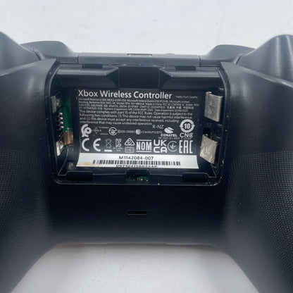 Microsoft Xbox Series X|S Wireless Controller Carbon Black 1914