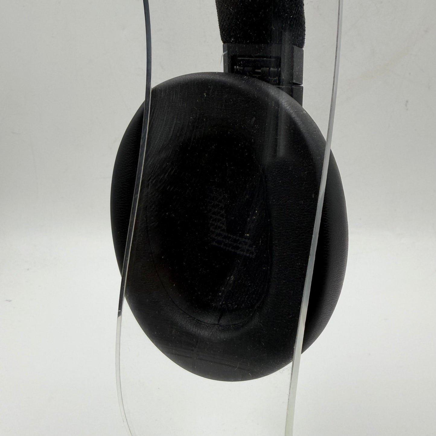 JBL live Wireless Over-Ear Bluetooth Headphones Black EAH-AZ80