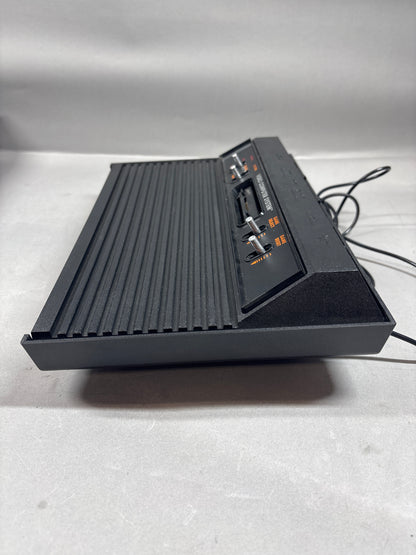 Atari 2600 Gaming Console XR22
