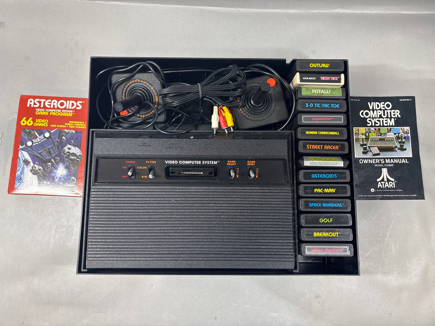 Atari 2600 Gaming Console XR22