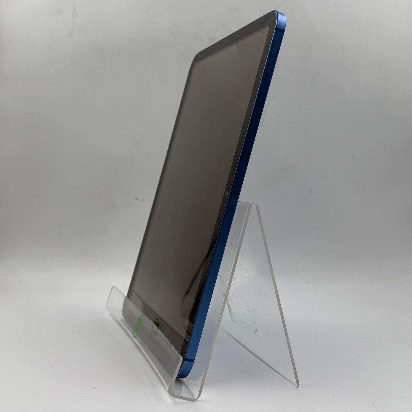 Unlocked Apple iPad Pro 11" 3rd Gen 128GB Blue MD7G4LL/A