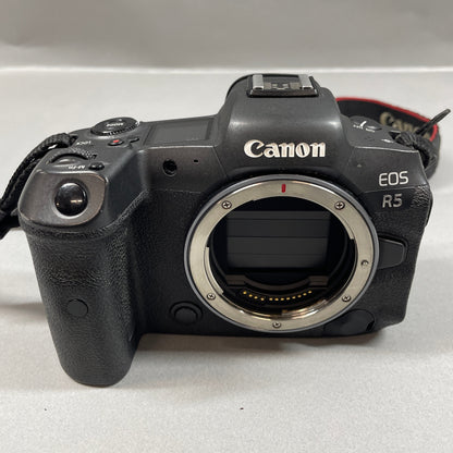 Canon RF 24-240mm f/4-6.3 24-240mm f/4-6.3