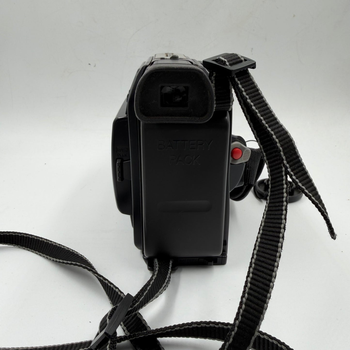 Quasar VM-L153 Digital Video Camcorder